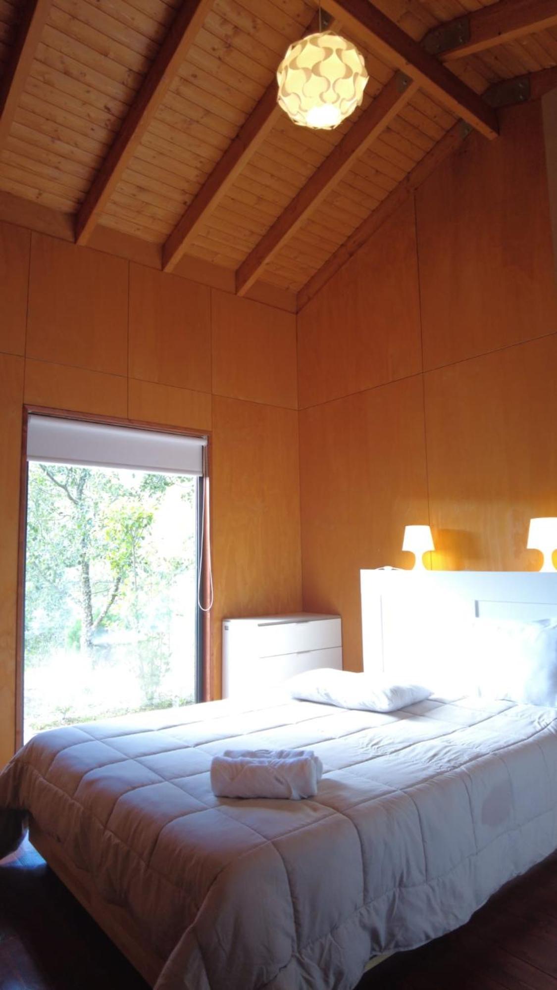 Sobre Aguas Camping Bragança Екстериор снимка